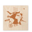 geboortekaartje-hout-wereldbol-jill