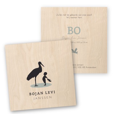 Geboortekaartjes-houten-ooievaar-jongen-vierkant-bojan